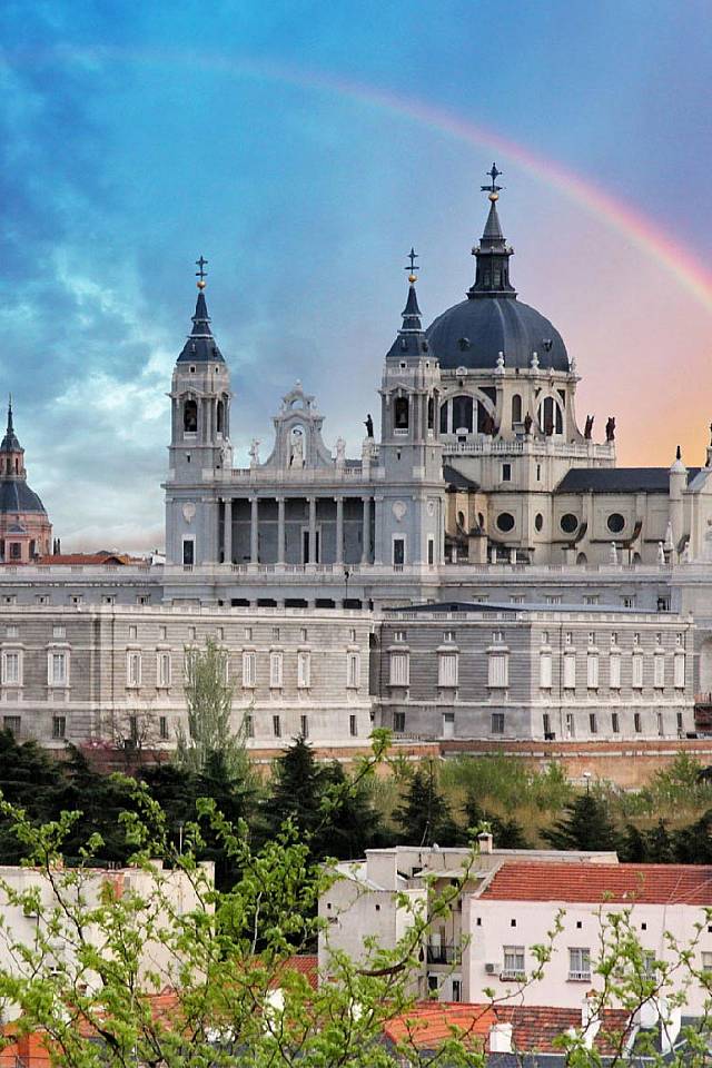 Muralto Madrid Princesa Aparto Suites Official Site Aparthotel In Madrid